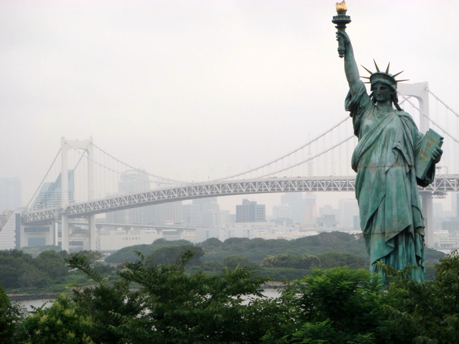 statue of liberty in japan